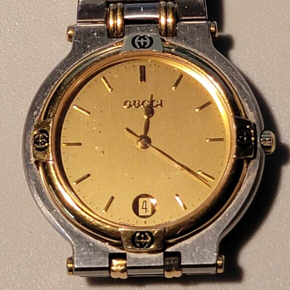 Gucci 9000G,Authentic Swiss Made,Scratch Free Crystal,34MM Case, New Battery - Picture 1 of 6